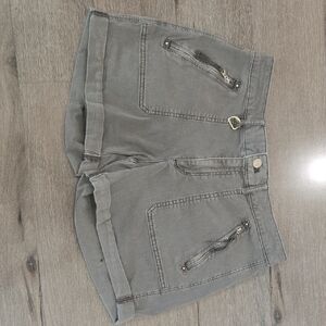 Women’s Whitehouse Black Market Midrise Pret A Play Shorts Size 8